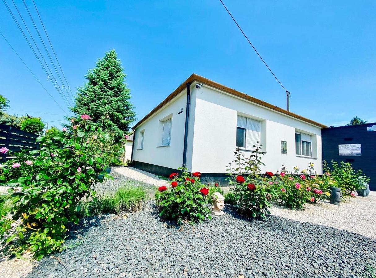 IrányBerény Panzió Apartamento Balatonberény Exterior foto