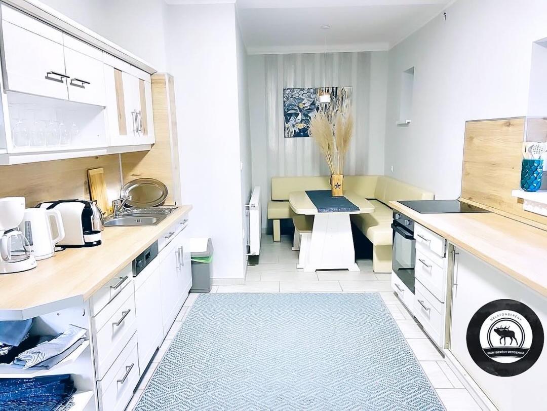 IrányBerény Panzió Apartamento Balatonberény Exterior foto